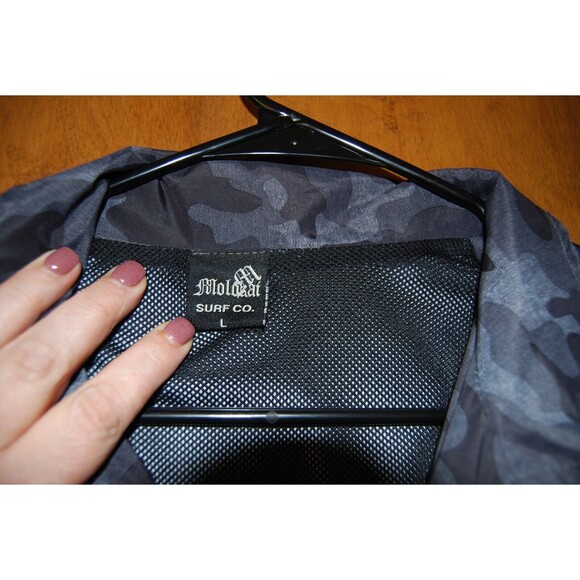 Molokai Surf Co Jacket - Hooded Windbreaker Camouflage, Men’s sz L - Picture 3 of 4